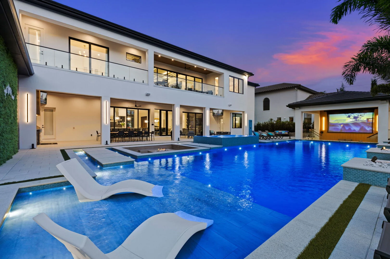 10 bed reunion resort villa rental