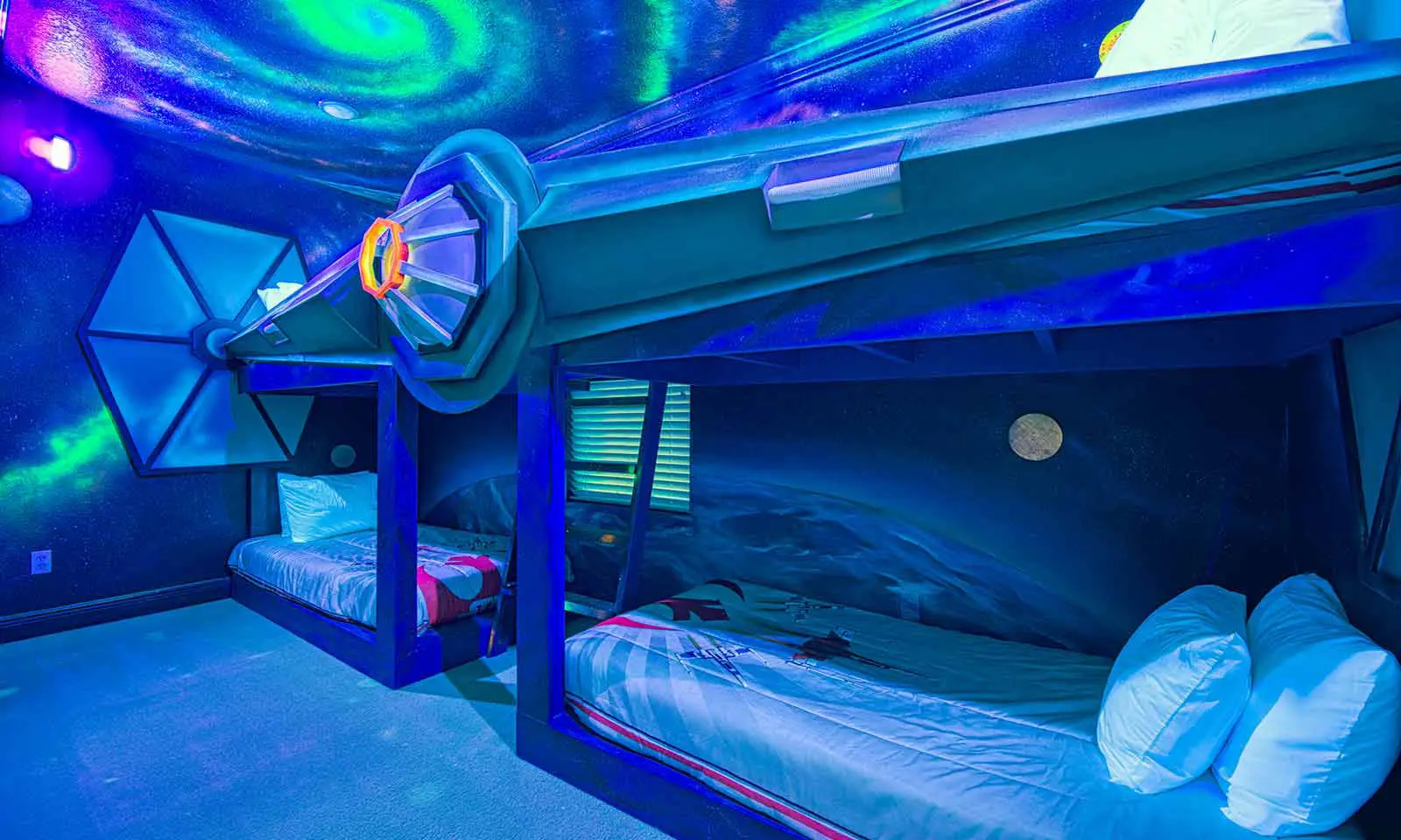DisneyWorld Star Wars Hotel 5 bed villa