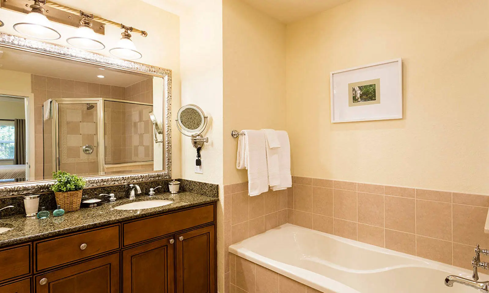 Reunion Resort rental condo bath & shower