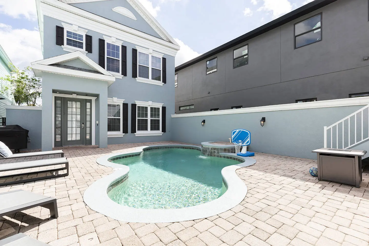 disney holiday home heated pool